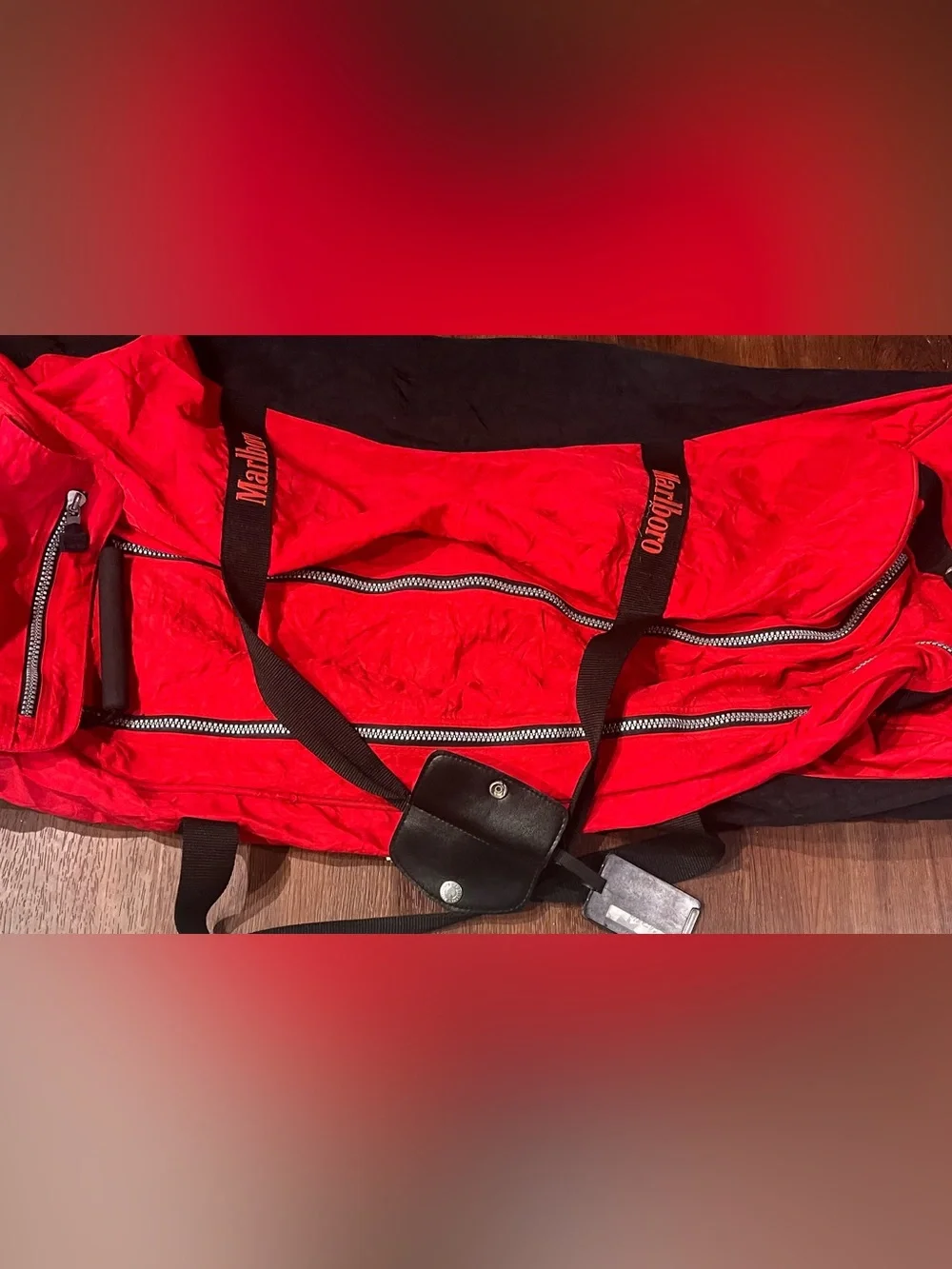 Vintage 1990s Marlboro Unlimited Red Rolling Duffle bag XL - 36